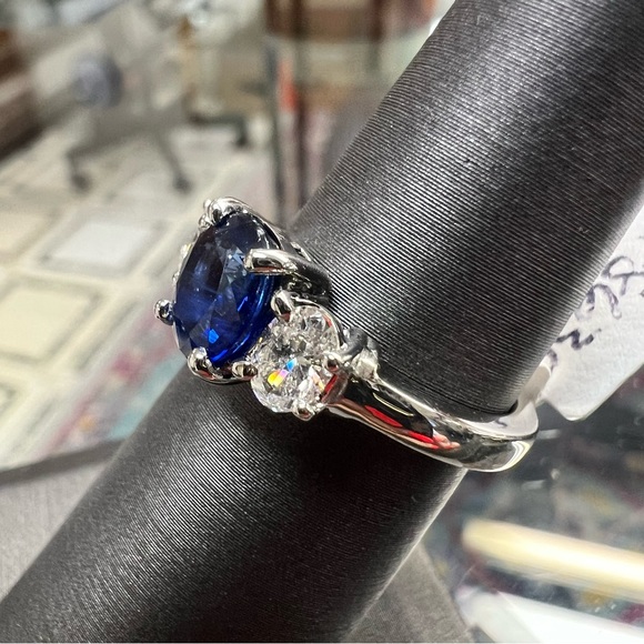 14k White Gold Diamond & Sapphire Ring - Picture 7 of 7